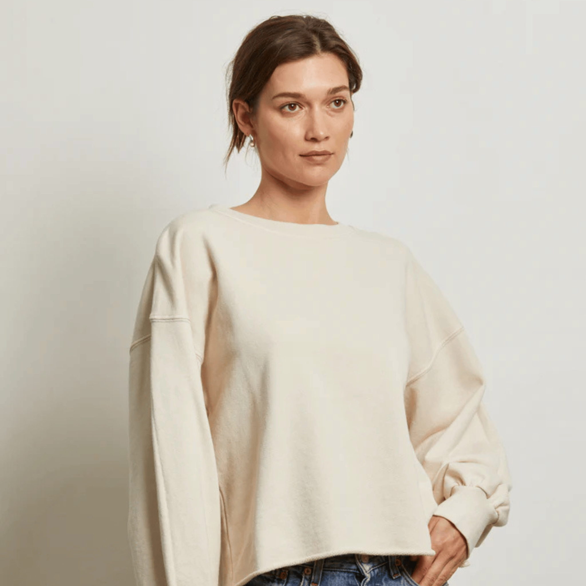 Zayne Ivory Pullover
