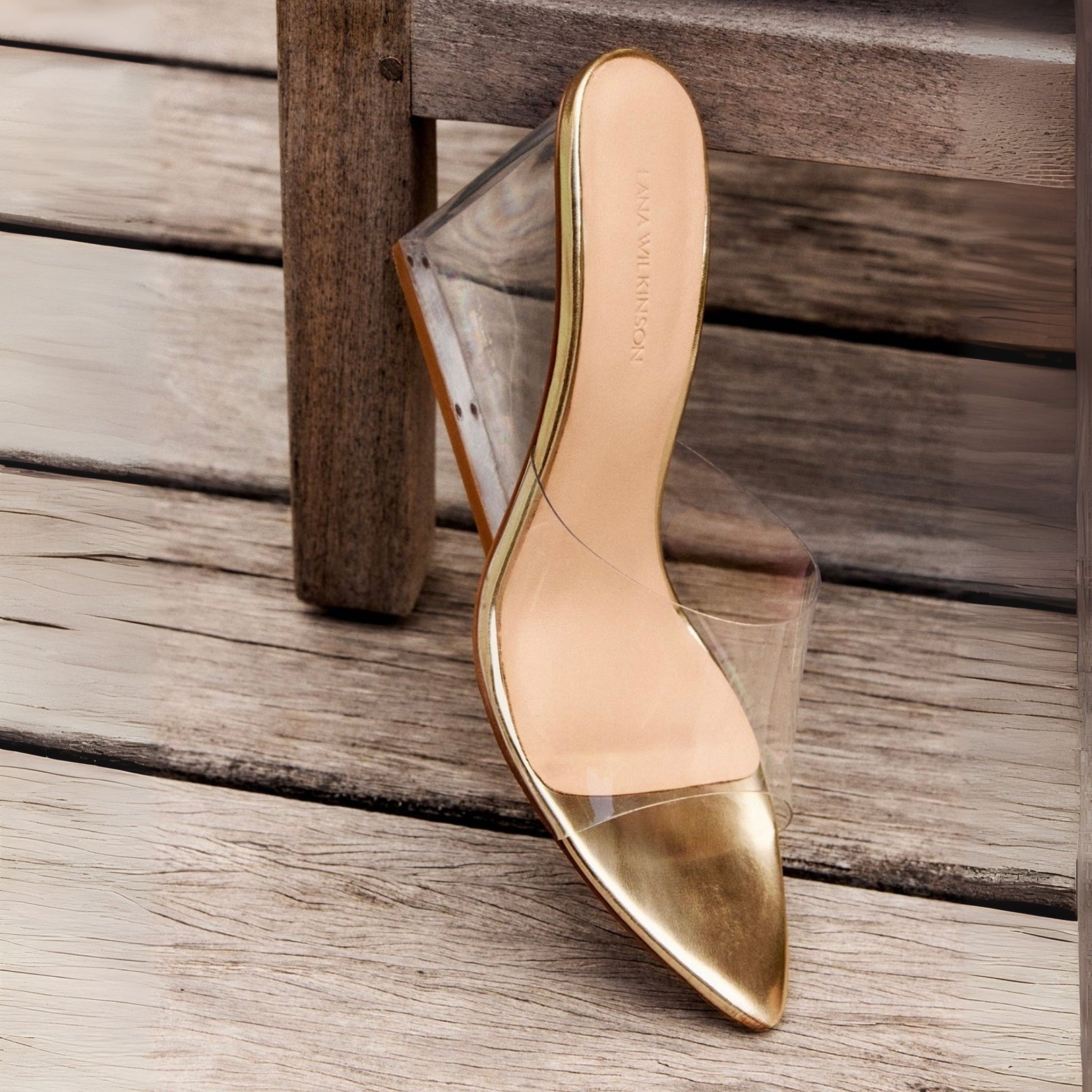 Suzy Wedge