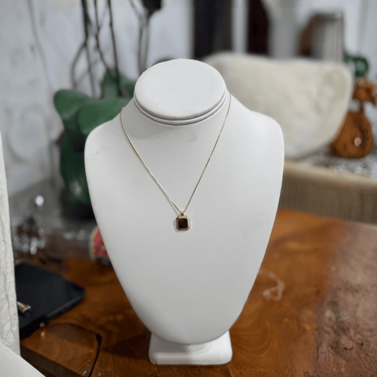Brina gold Necklace