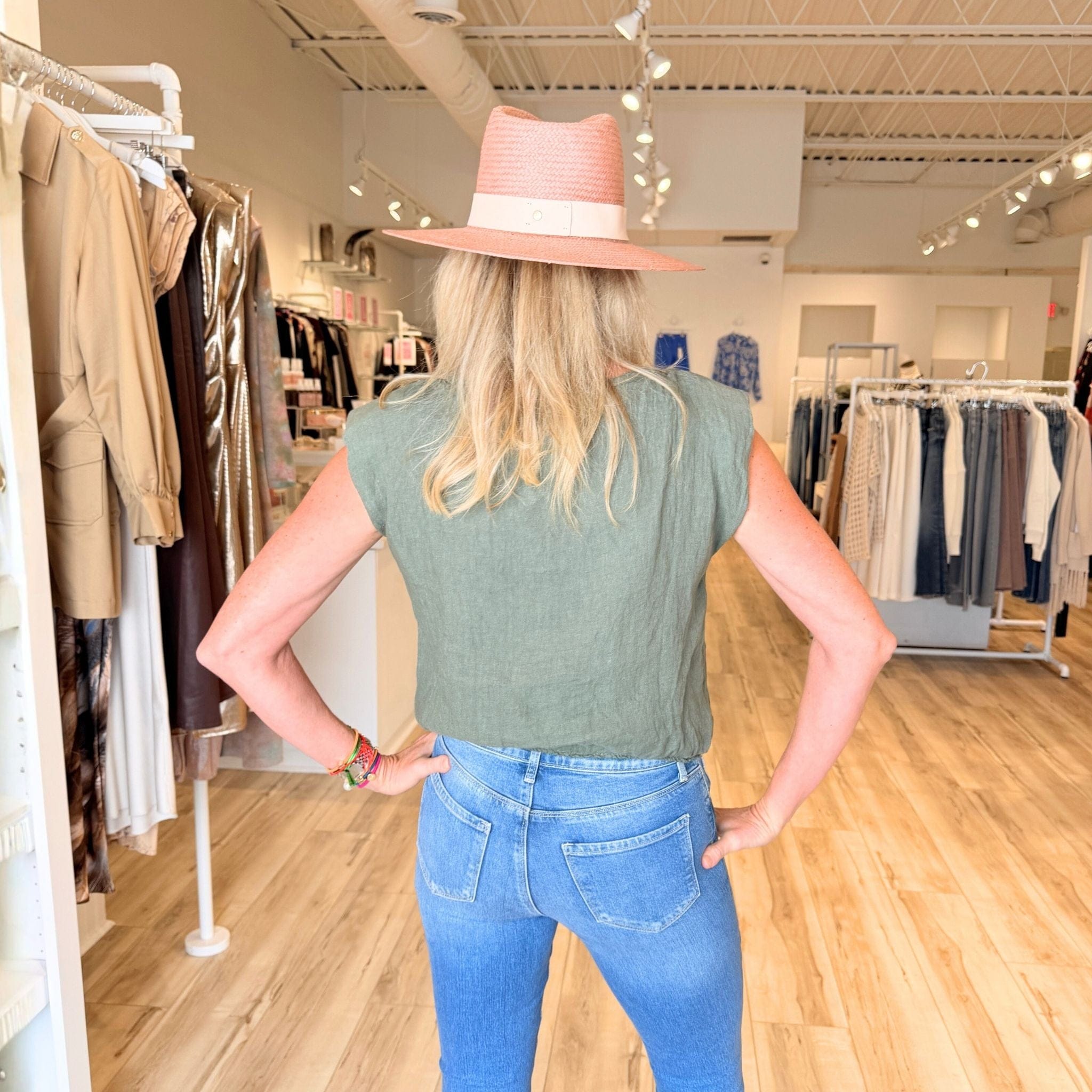 CSS - Ella Crop