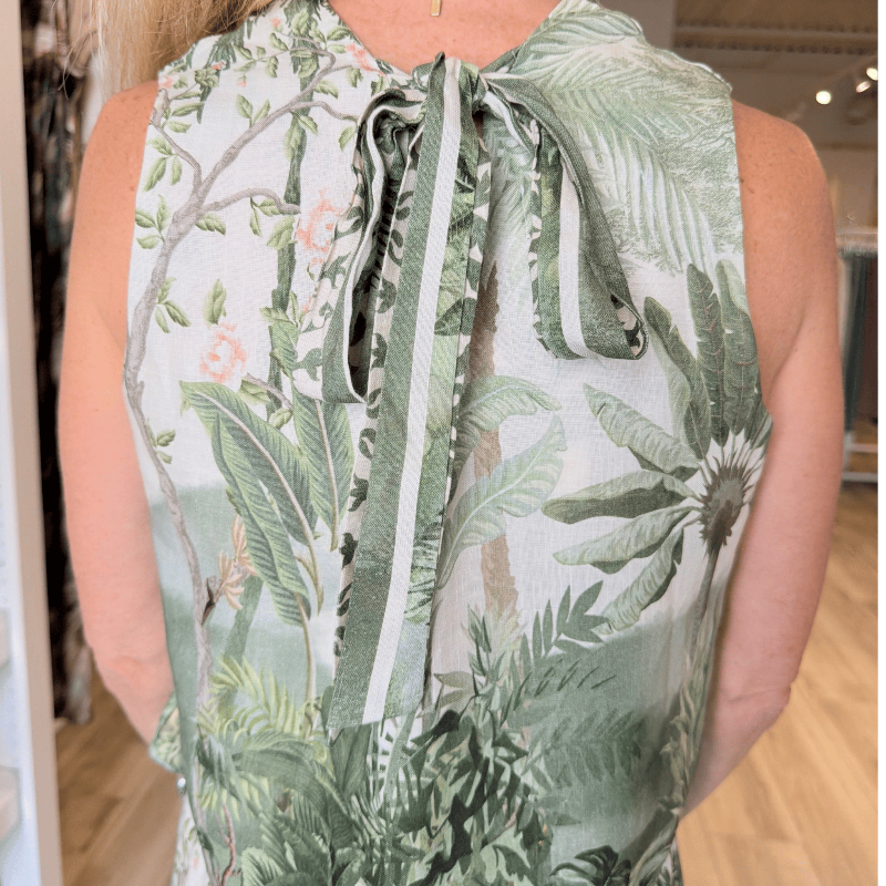 CSS - Palm Crop Top