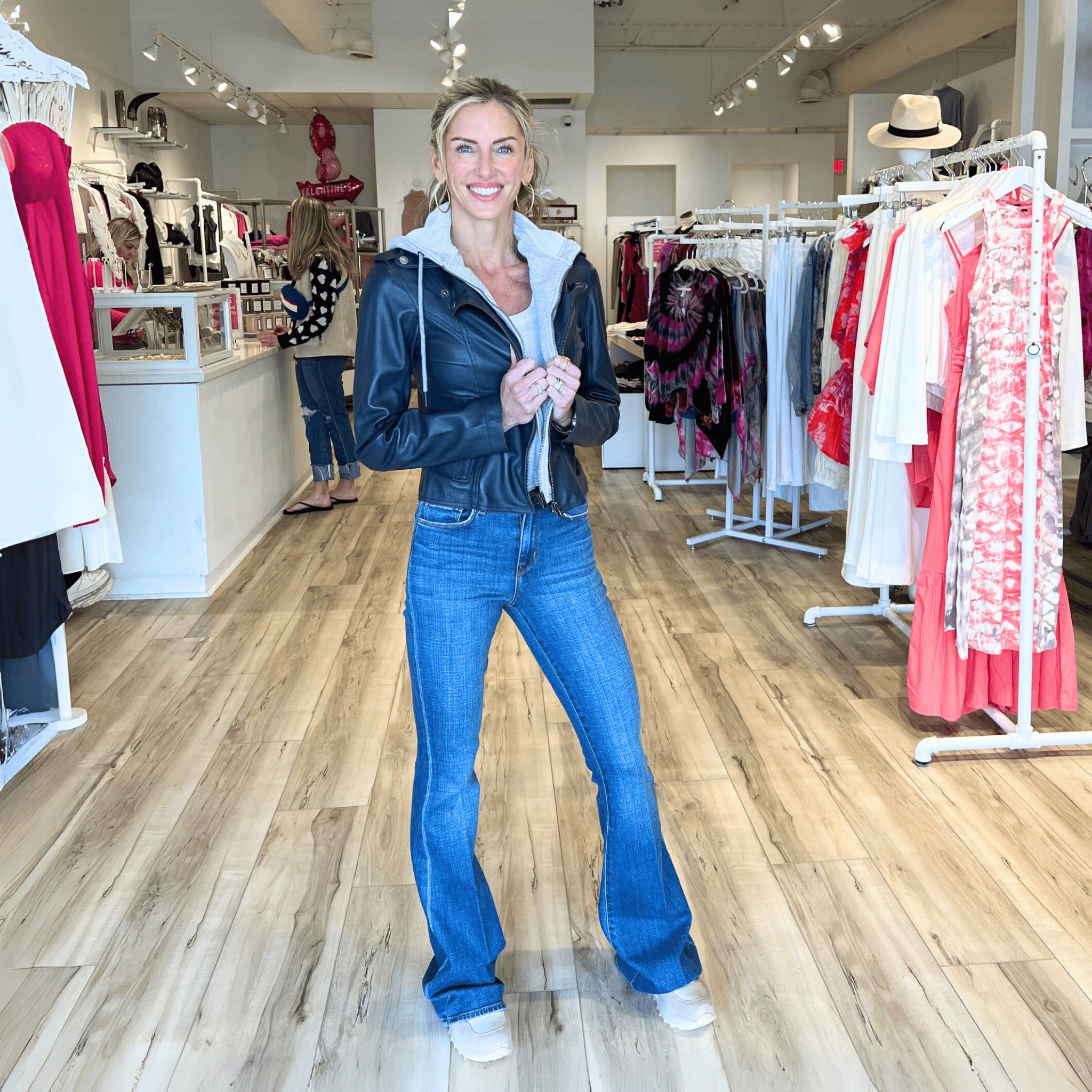 Game Day Chic: The Perfect Outfit for NYO Moms in Atlanta
